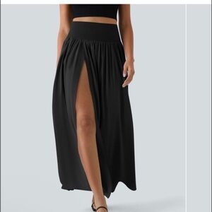 HALARA Breezeful Skirt with Slit